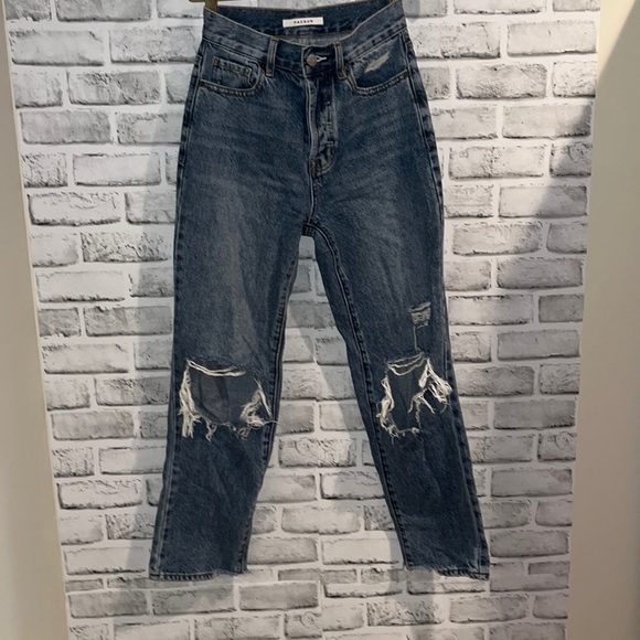 PacSun Denim - Pacsun High Rise Straight jeans with ripped knees​​​​​​​​
